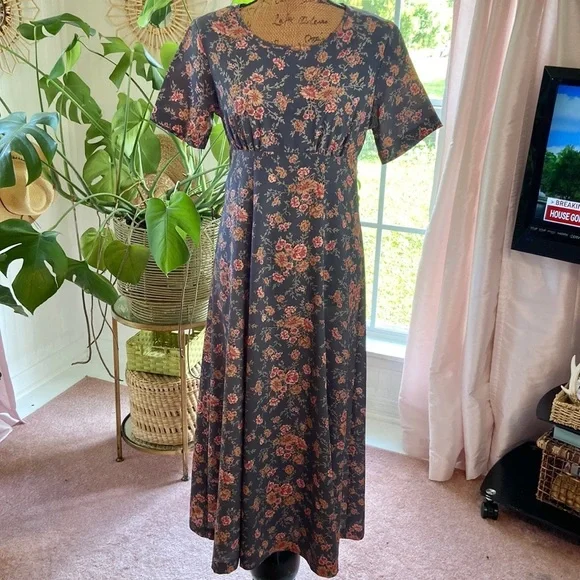 Vintage Express Floral Cottagecore Dress Sz 4 - Picture 1 of 5
